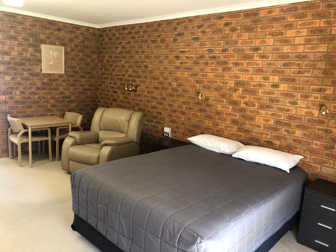Settlement Motor Inn Deniliquin Εξωτερικό φωτογραφία