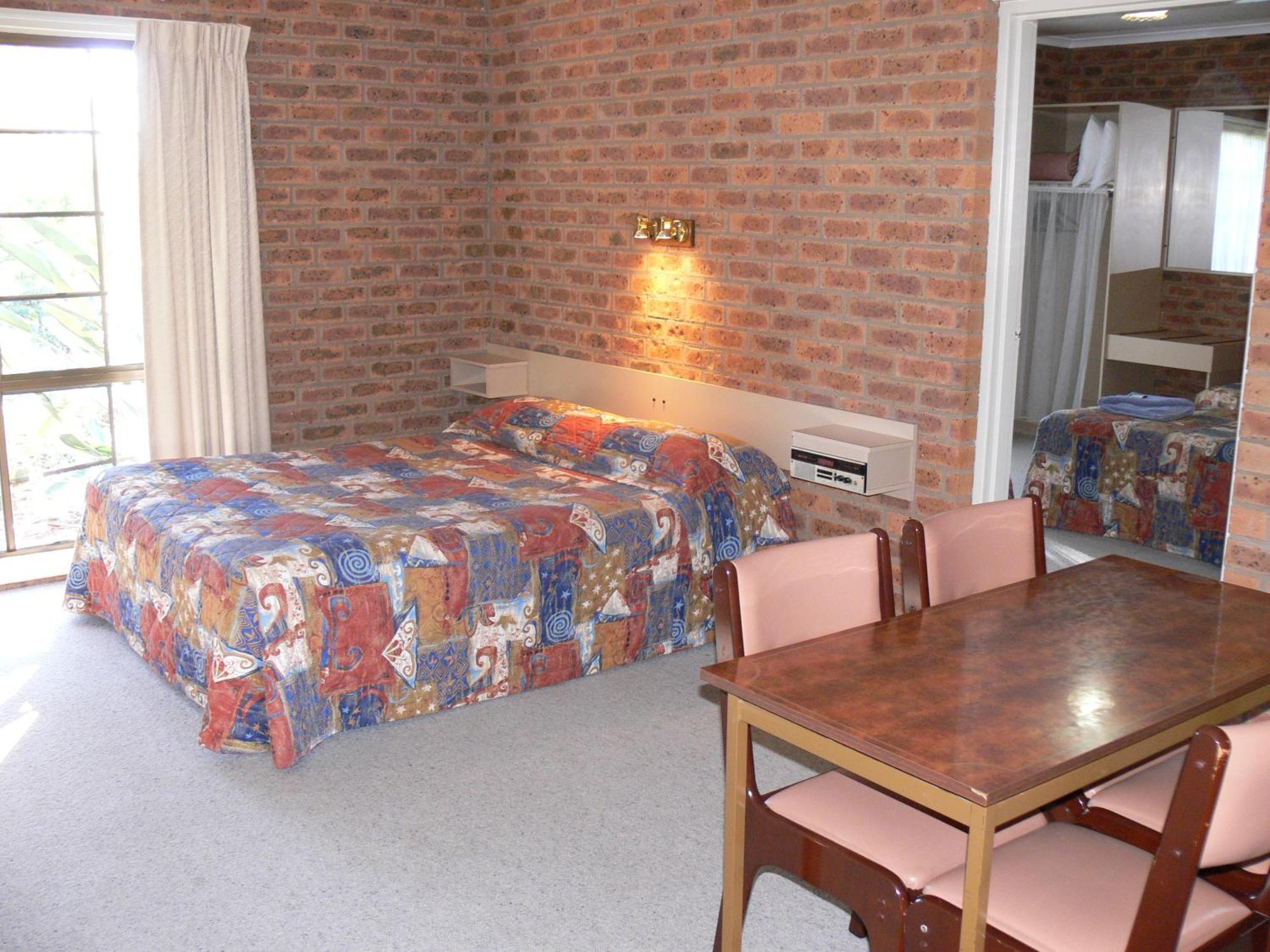 Settlement Motor Inn Deniliquin Εξωτερικό φωτογραφία