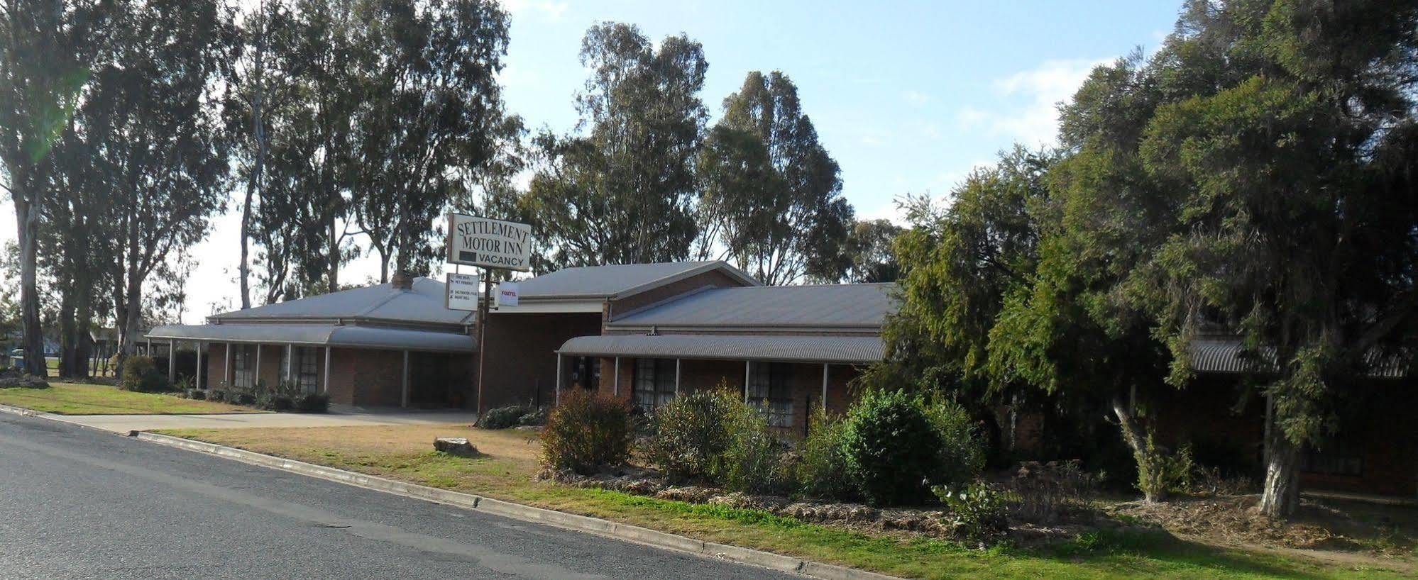 Settlement Motor Inn Deniliquin Εξωτερικό φωτογραφία