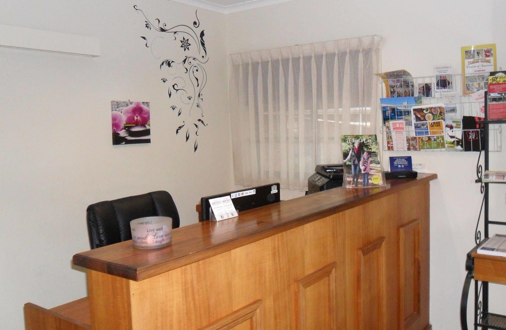 Settlement Motor Inn Deniliquin Εξωτερικό φωτογραφία